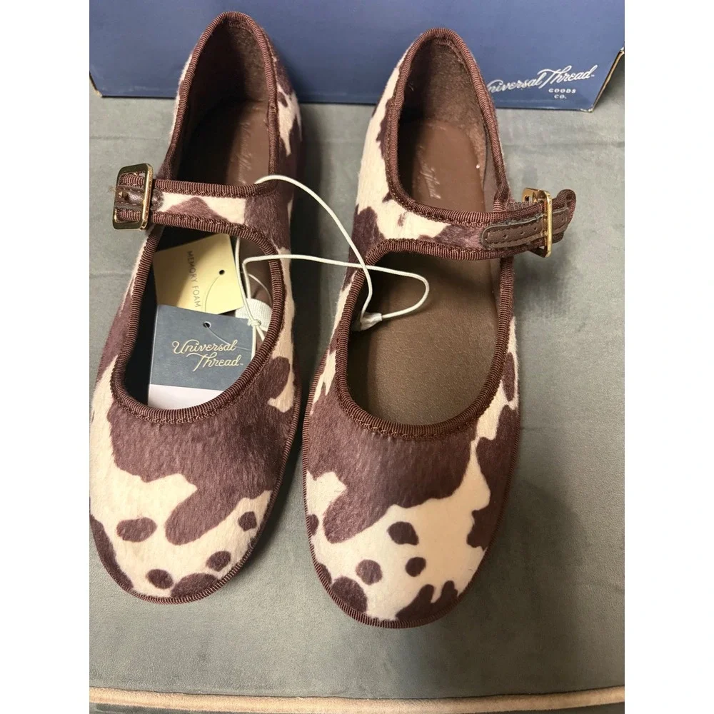 Universal Thread Halston Cow Print Mary Jane Flats Brown White Buckle NWT 6.5